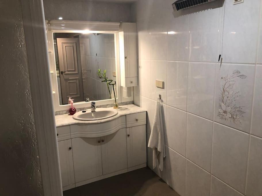 Ferienwohnung Apartamento Primera Linea Puerto Banus Con Vistas Marbella Exterior foto